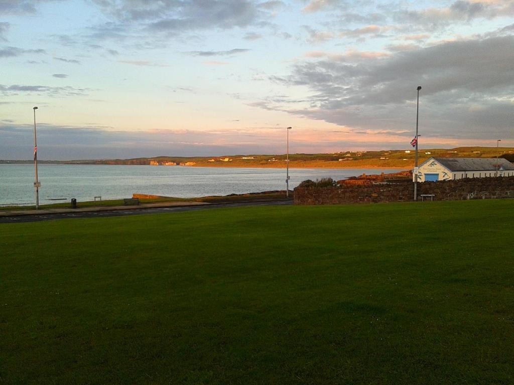 Clarmont Guest House Portrush Δωμάτιο φωτογραφία