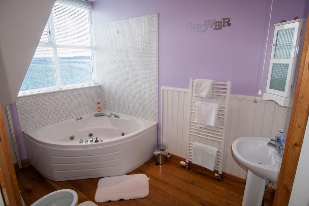 Clarmont Guest House Portrush Εξωτερικό φωτογραφία