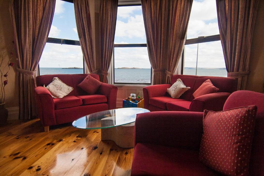 Clarmont Guest House Portrush Εξωτερικό φωτογραφία